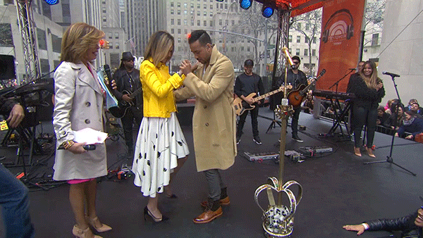 Romeo Santos dancing with Savannah Guthrie